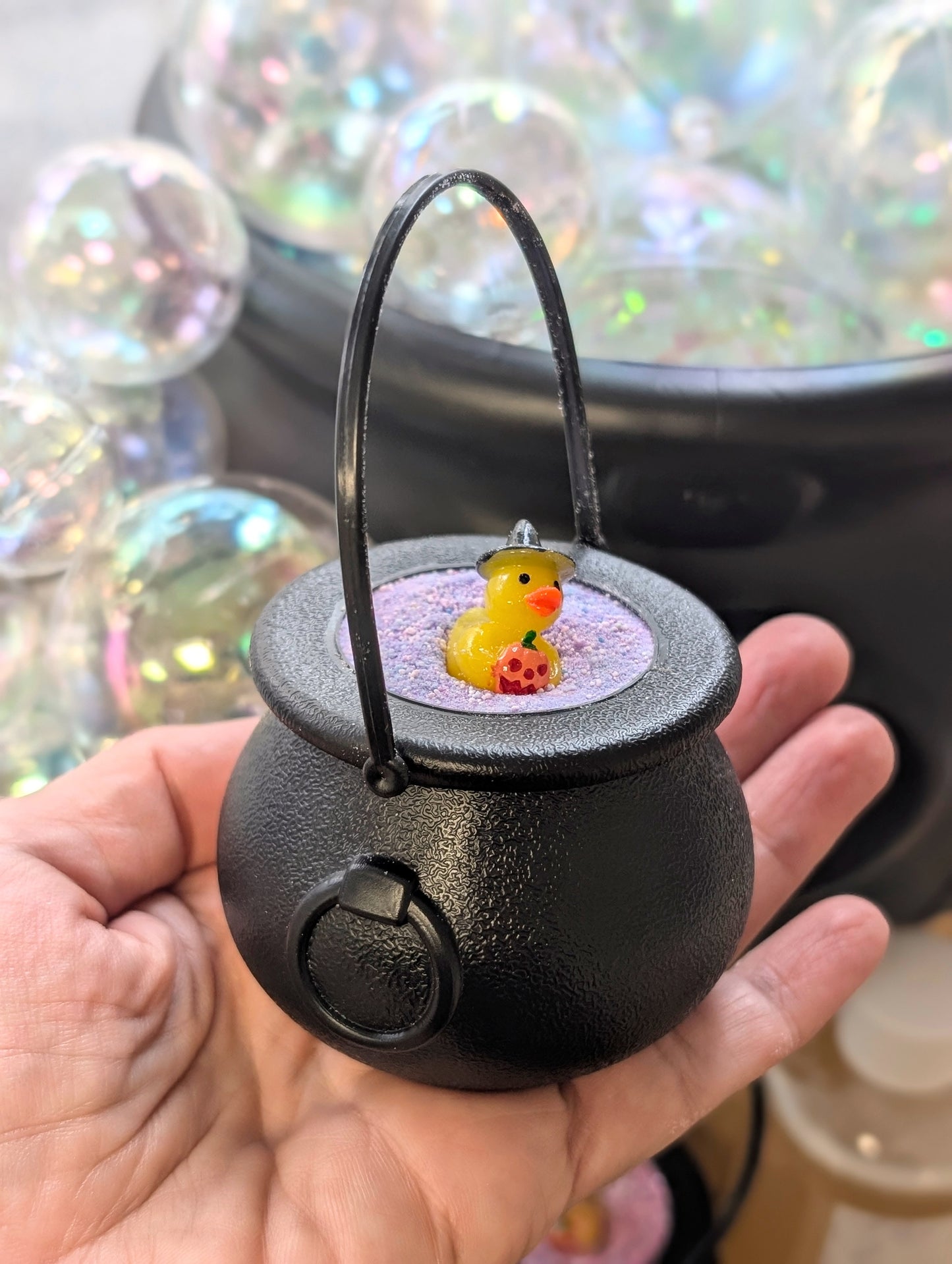 Halloween Bath Bomb | Cauldron Bath Bomb