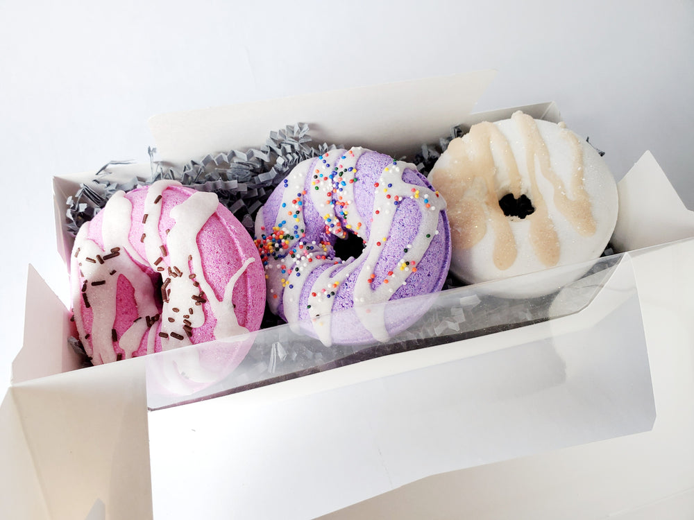 Donut bath bomb box with 3 donuts