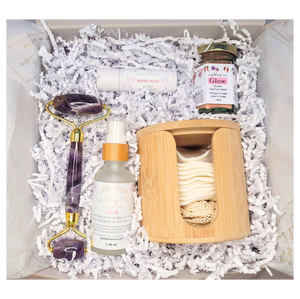 
                
                    Load image into Gallery viewer, Love Your Face - Facial Gift Set
                
            