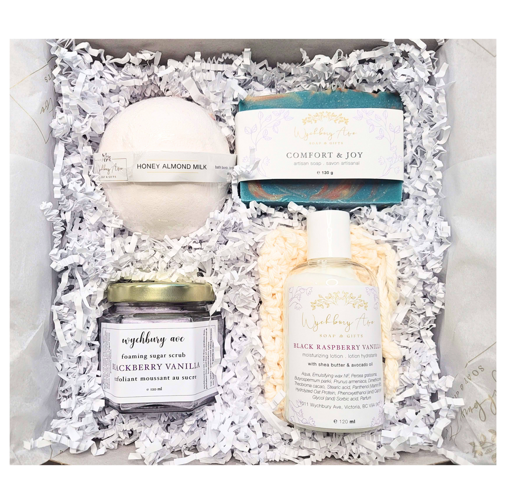 
                
                    Load image into Gallery viewer, Love Your Skin - Skin Care Gift Set
                
            