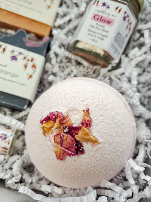 
                
                    Load image into Gallery viewer, Large pink honey almond milk bath bomb with rose petals
                
            