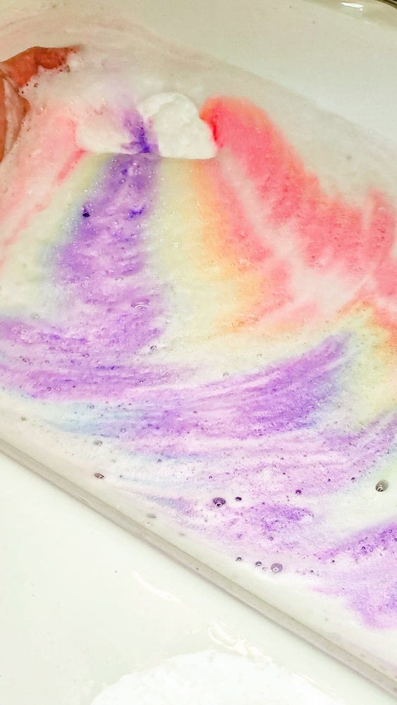 
                
                    Load image into Gallery viewer, Rainbow cloud bath bomb made in Canada
                
            
