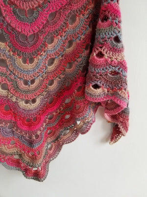 Vintage Heart Shawl | Pink Crocheted Shawl & Scarf