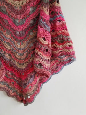 Vintage Heart Shawl | Pink Crocheted Shawl & Scarf